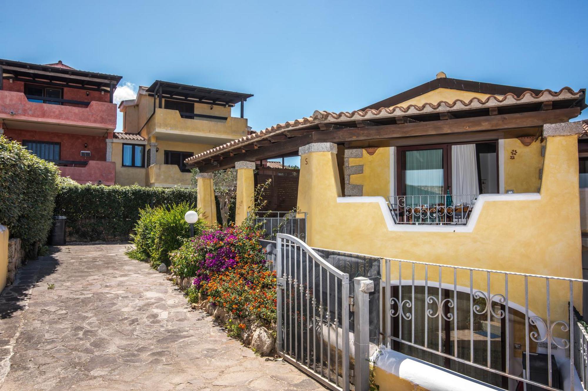 Apartment Dimora Di Rosy Pittulongu - Happy